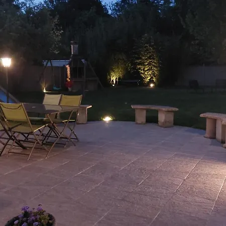 La Coccinelle, Votre Oasis Entre Paris-disney Holiday home