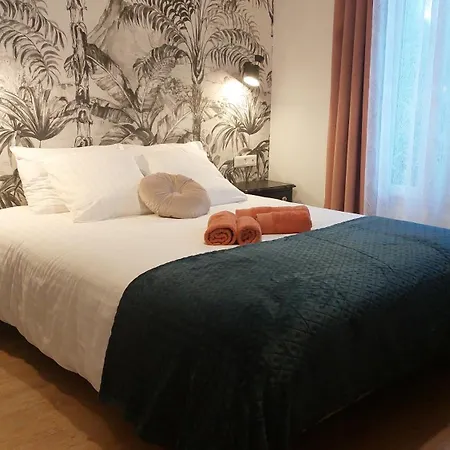 Holiday home La Coccinelle, Votre Oasis Entre Paris-disney Ozoir-la-Ferriere